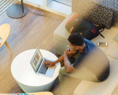 Que choisir entre capital fixe ou variable pour une SARL - annonce légale